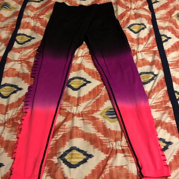 Victoria's Secret Other - Victoria’s Secret pink legging Victoria's Secret Other - Victoria’s Secret pink legging